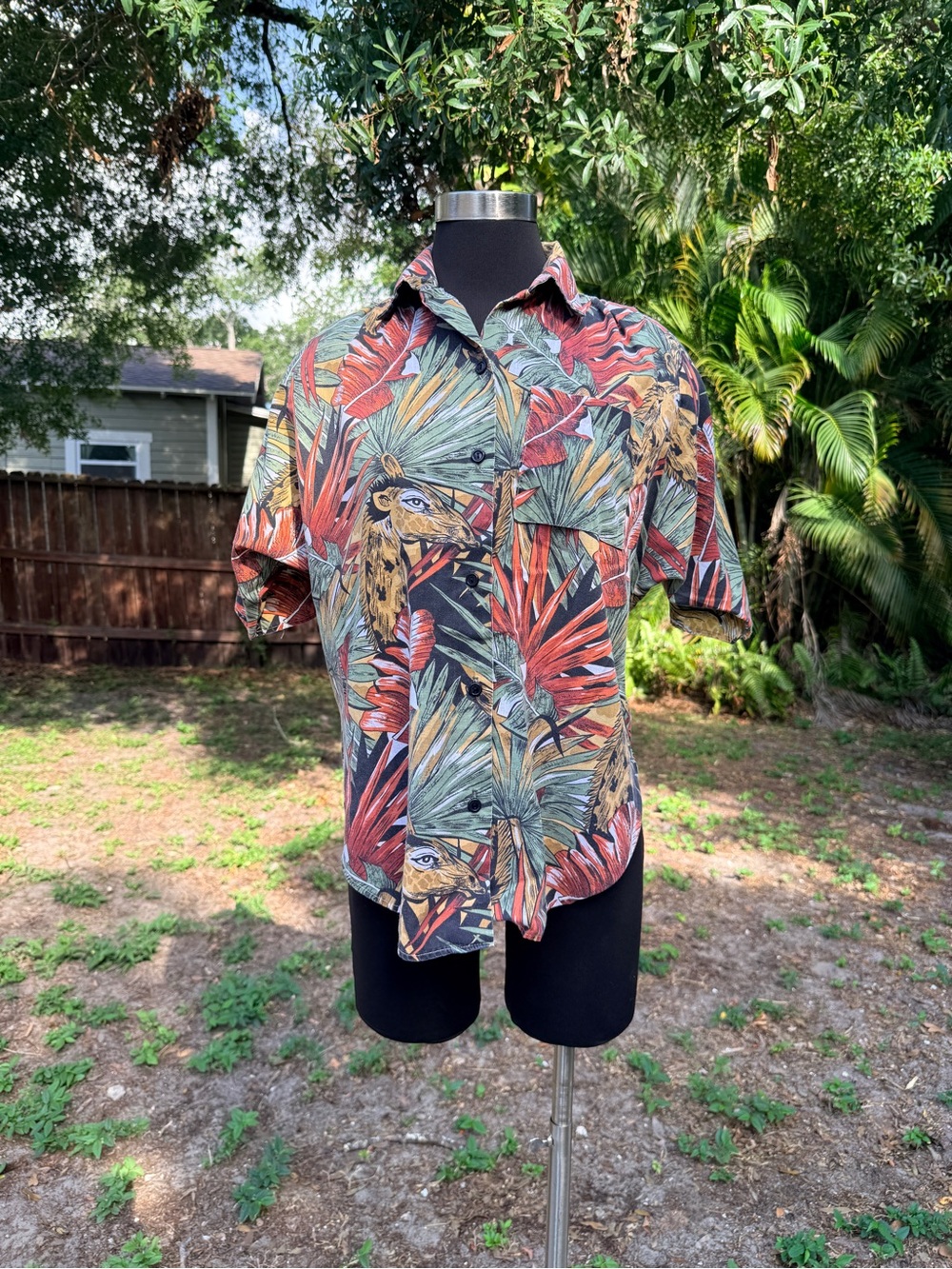Vintage 80s Hot Stuff Tropical Jungle Animal Print Button Down Top